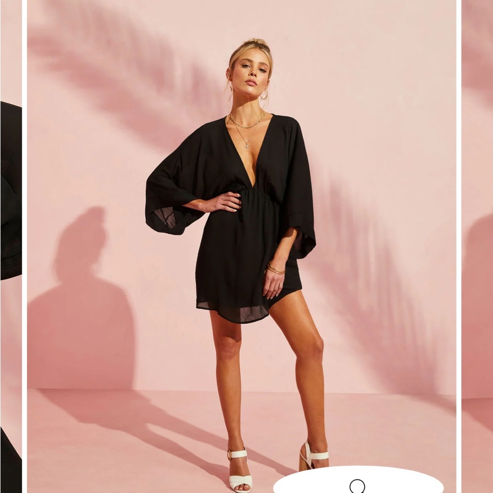 Flowy Black mini dress NWT